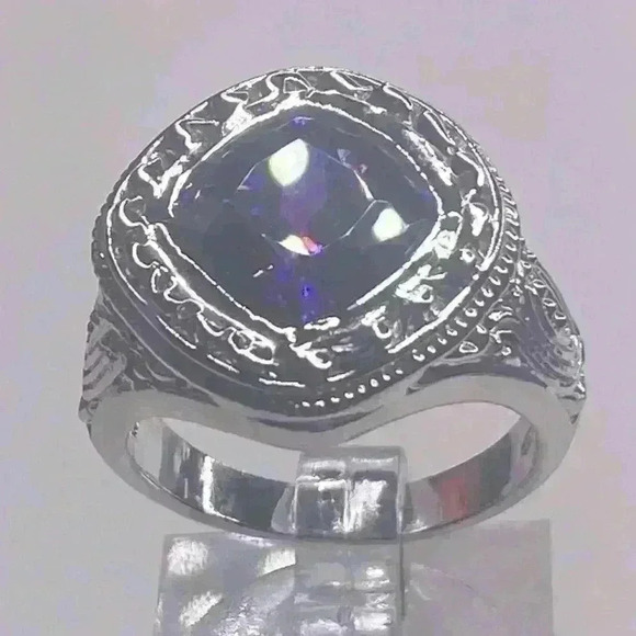 AMETHYST SIMULATED SET IN STERLING SILVER - Picture 3 of 7